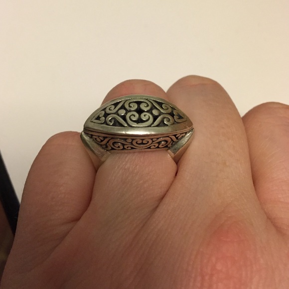 Sold in bundle- Sterling silver ring - Picture 1 of 4