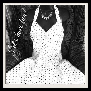 🎉2X's HP🎉 4/29 & 5/6 Halter Dress