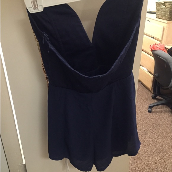 Lf inspired Deep v romper in navy - Picture 4 of 4