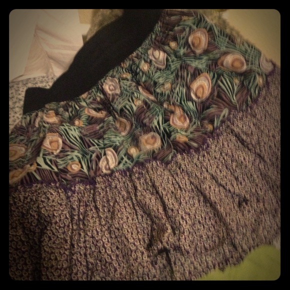 Peacock skirt - Picture 1 of 4