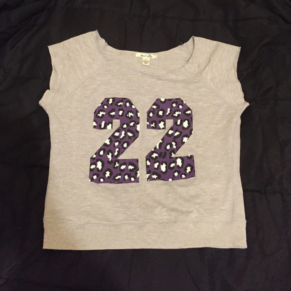 Derek heart short sleeve 22 top