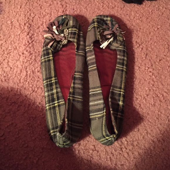 ALDO Shoes - Aldo flats size 8 brand new!