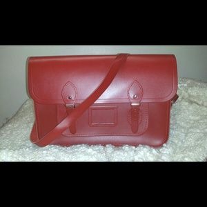 Cambridge Satchel 15 in. Red