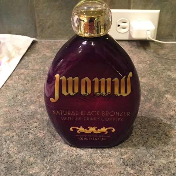 JWOWW tanning lotion