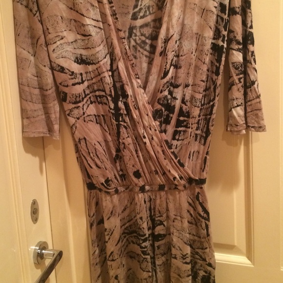 Beach romper - Picture 2 of 3