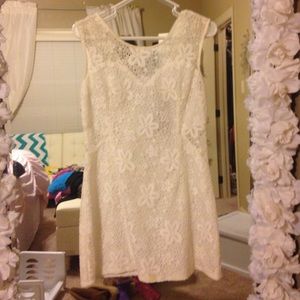 Lase dress