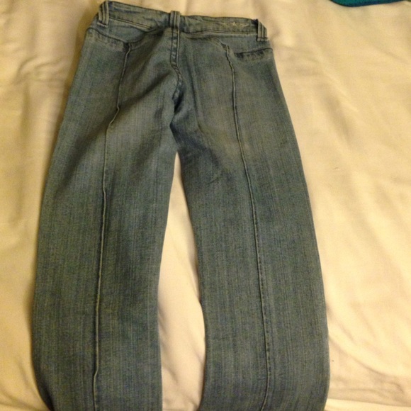 Jeans very form fitting - Picture 2 of 4