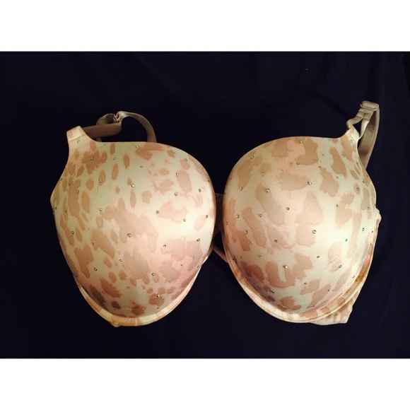 Victoria Secret 38DD miraculous plunge bra✨💕