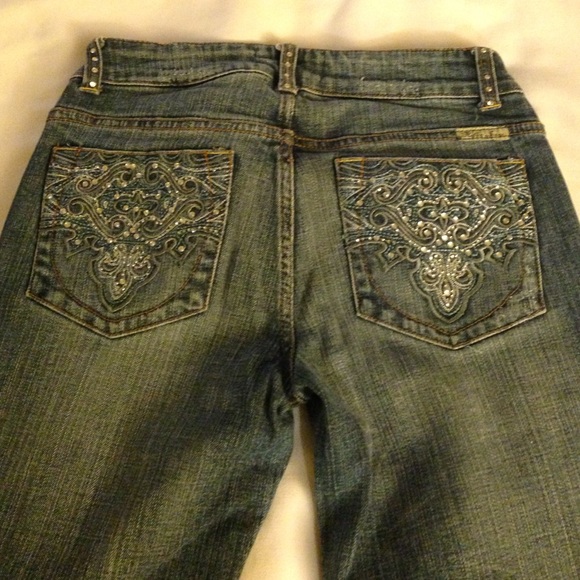 Jeans - Picture 3 of 3