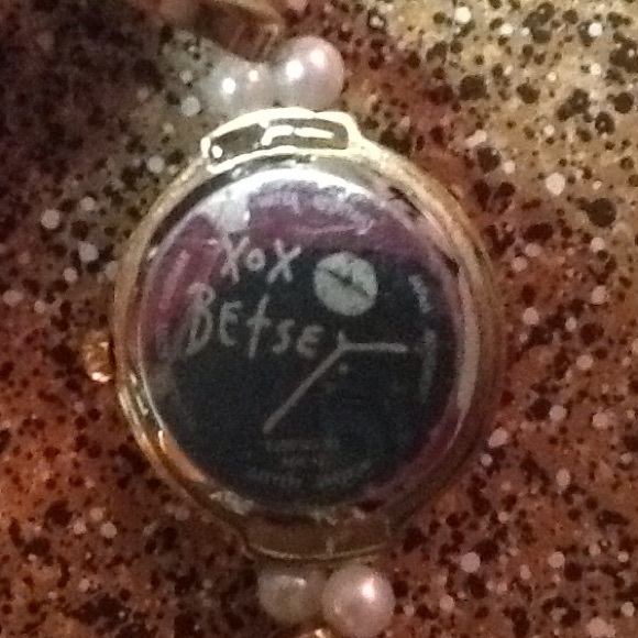 Beautiful watch - Picture 4 of 4