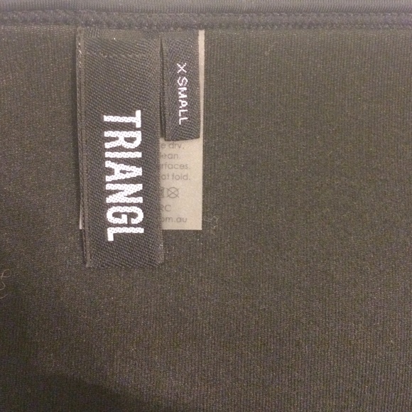 Triangl Bikini - Picture 3 of 4