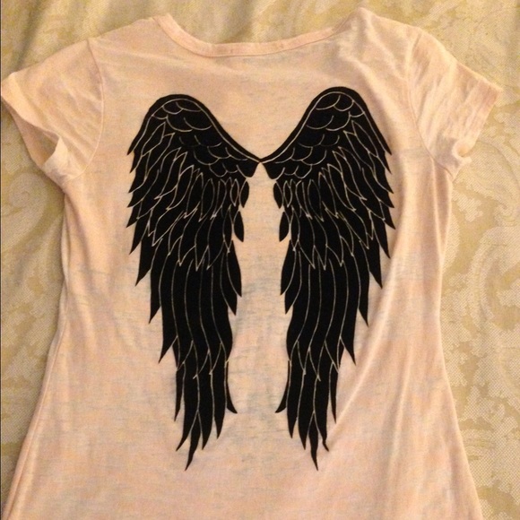 Angel winged shirt
