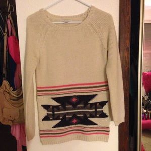 Cream Knit Patterned Sweater Size Small