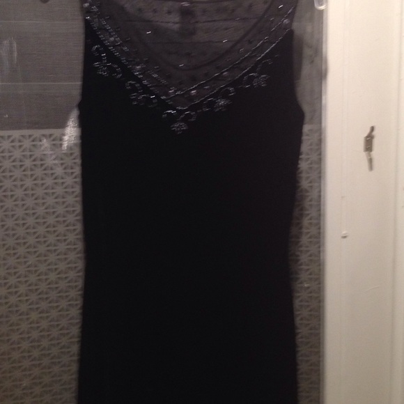 Gorgeous black velvet beaded dress🌺🌺🌺