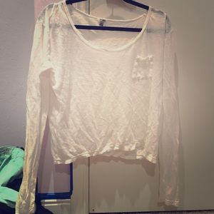 Loose white long sleeve