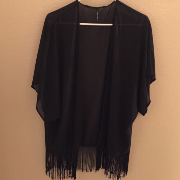 Tops - OBO Never worn black kimono