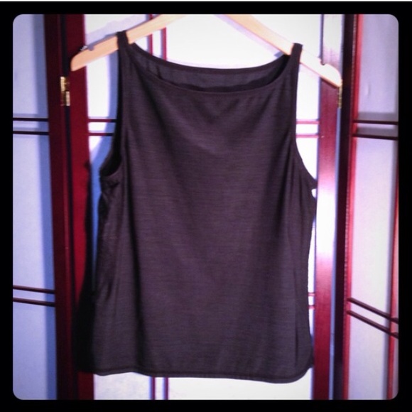 Lululemon luxtreme black tank