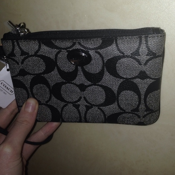 Authentic Coach Wristlet