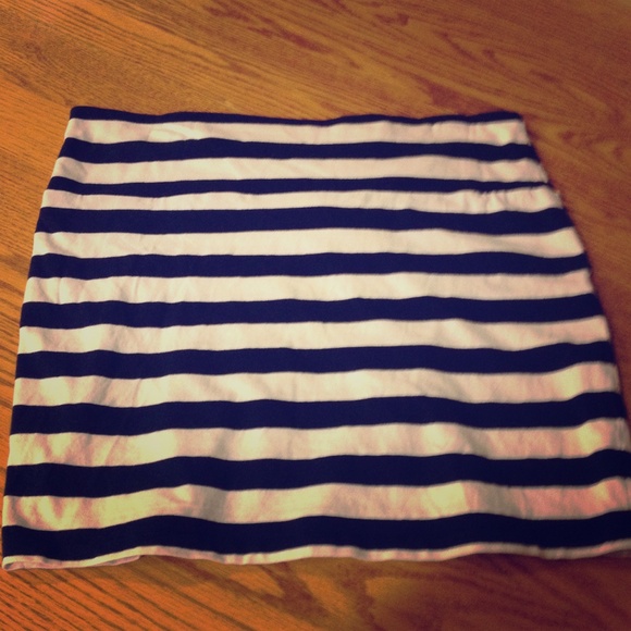 Striped Pencil Skirt