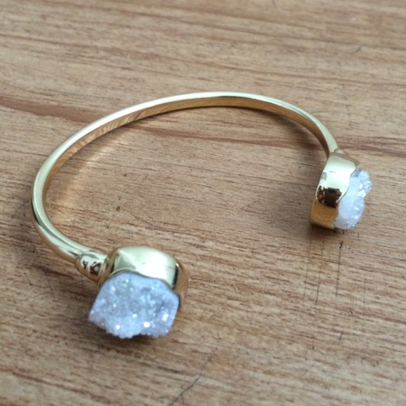 Open Gold Bangle Bracelet Geostone