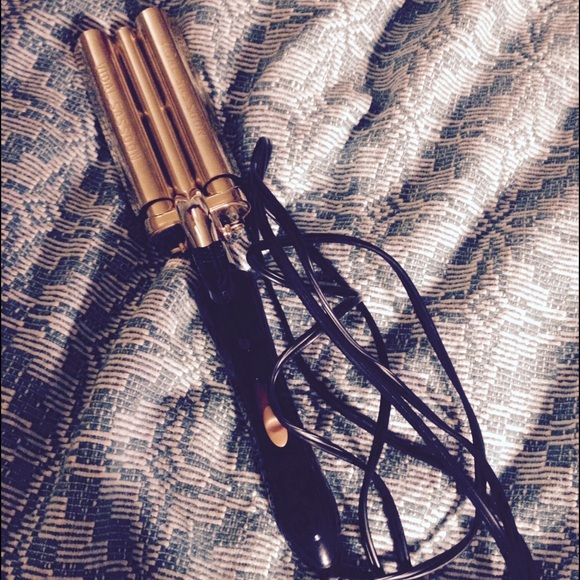 Vidal Sassoon crimper