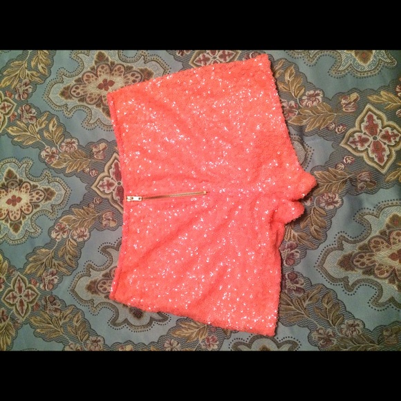 High Waisted Sequins Shorts