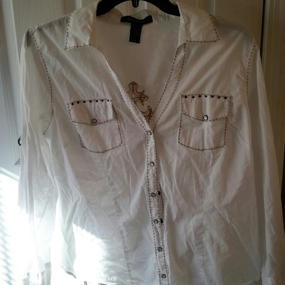 White 100%Cotton Long Sleeve Cross Embroidered  Sh