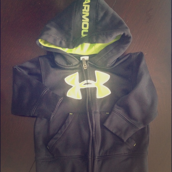 Sold***18 month Under Armour hoodie