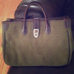 Dooney and Bourke purse