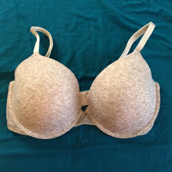 VS Pink bra