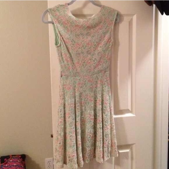Mint and Pink Lace Dress - Picture 2 of 2