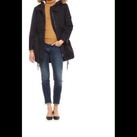 This Long Parka in Navy from Joe Fresh.