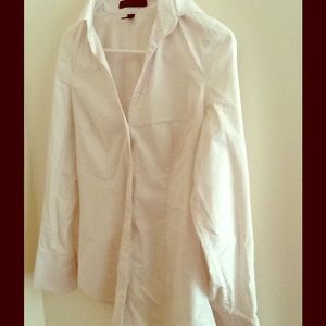 White fitted button down dress shirt