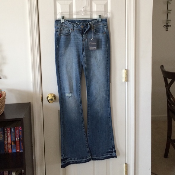 Flare distressed jeans - Picture 2 of 2