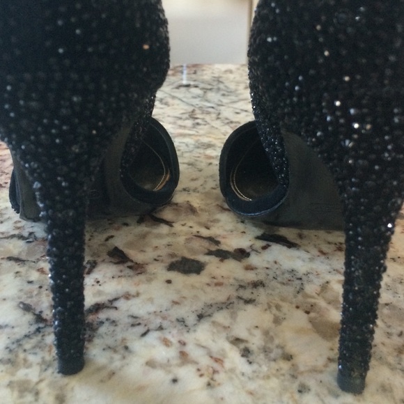 Coach 3.5" heels.  Spectacular! - Picture 3 of 4