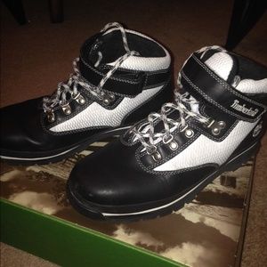 velcro timberlands