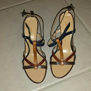 Brand new brown and navy size 9 sandal