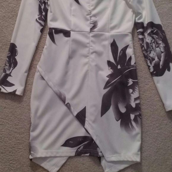 Dress - Picture 2 of 3