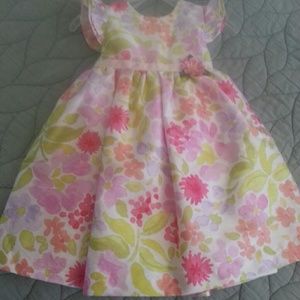 Beautiful  Little  Girls  Dress 24mos
