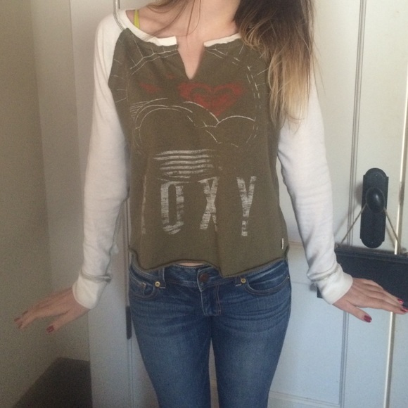 Roxy Low Rise Long Sleeve Size Small!! - Picture 2 of 4