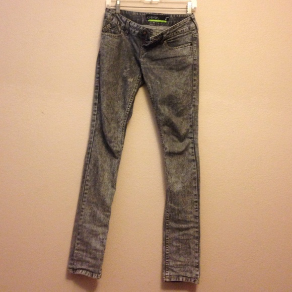 Skinny jeans