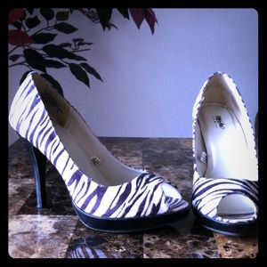 Zebra heels