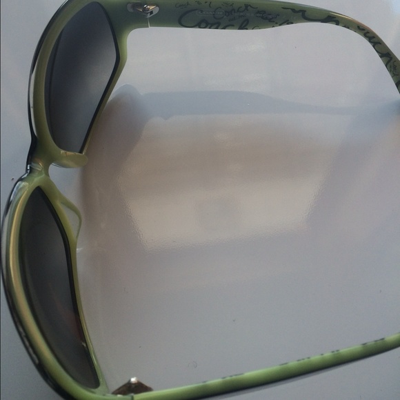 SOLD! 😎😍Coach Sunglasses😍😎 - Picture 3 of 4