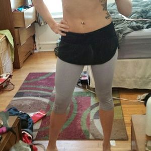 Lululemon cycling skirt/crops.