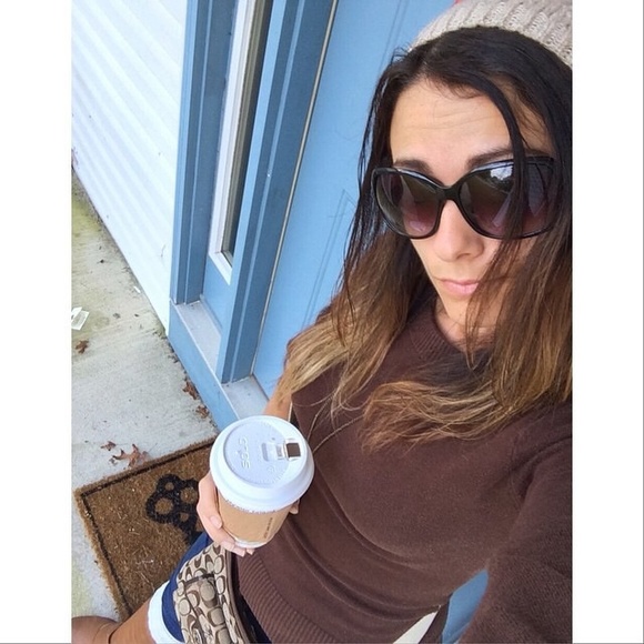 🎀Follow Me On Instagram🎀 - Picture 4 of 4