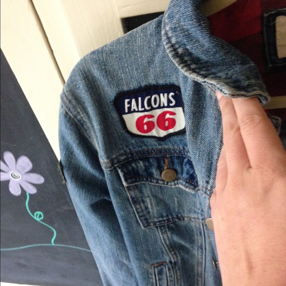 Stylish hipster denim jacket! - Picture 2 of 2