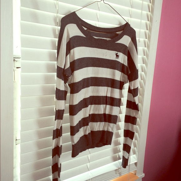 Abercrombie and Fitch sweater