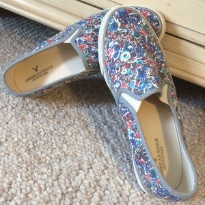 AEO Floral Slip-on Sneakers