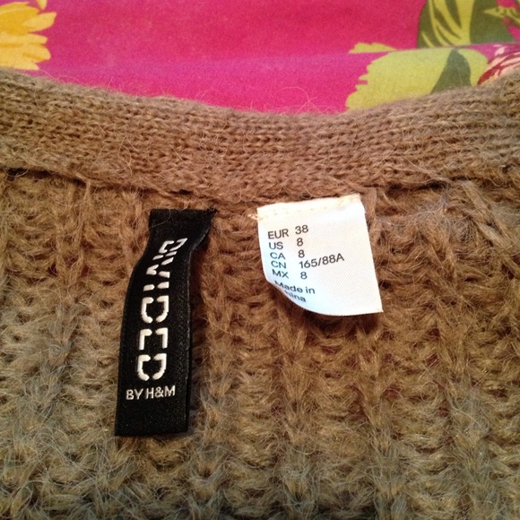 ❌SOLD❌Chunky Knit Sweater - Picture 2 of 2