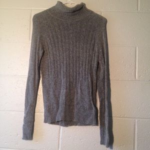 🔴SOLD🔴Grey, Turtleneck Sweater
